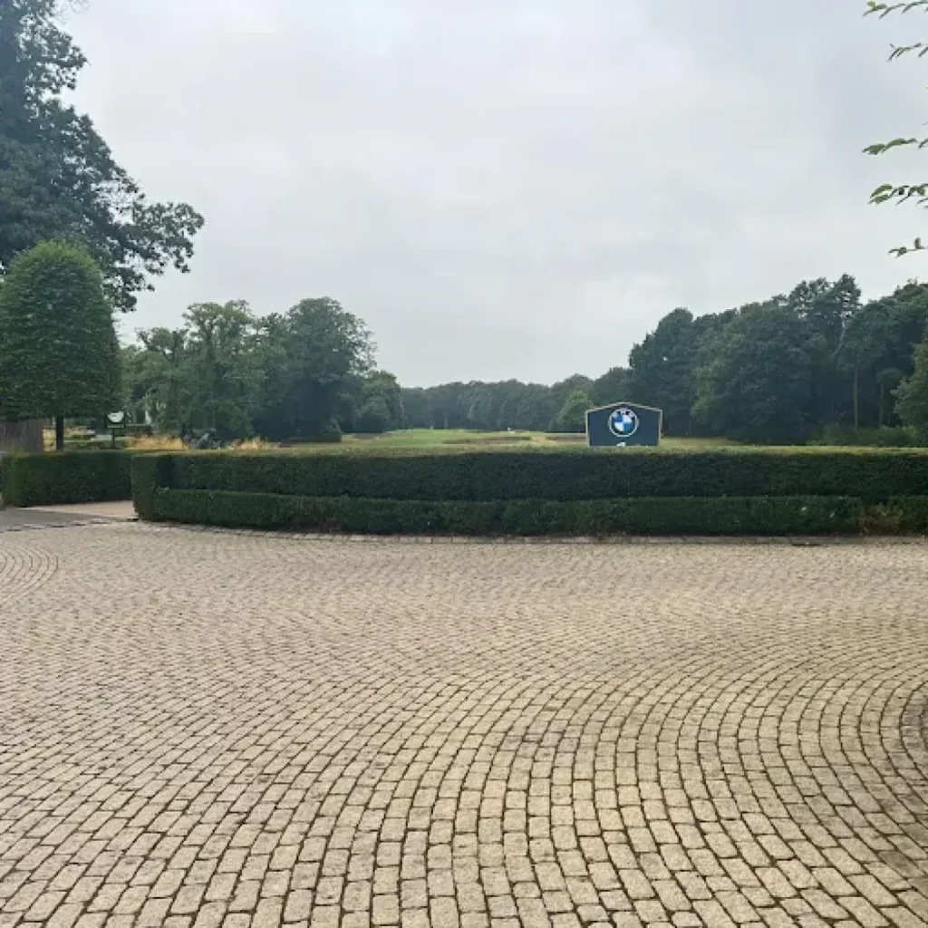 Luxury Chauffeur Parking Area